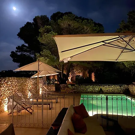 Spacious, Beautiful Villa, Large Garden And Pool, From * Santa Luċija